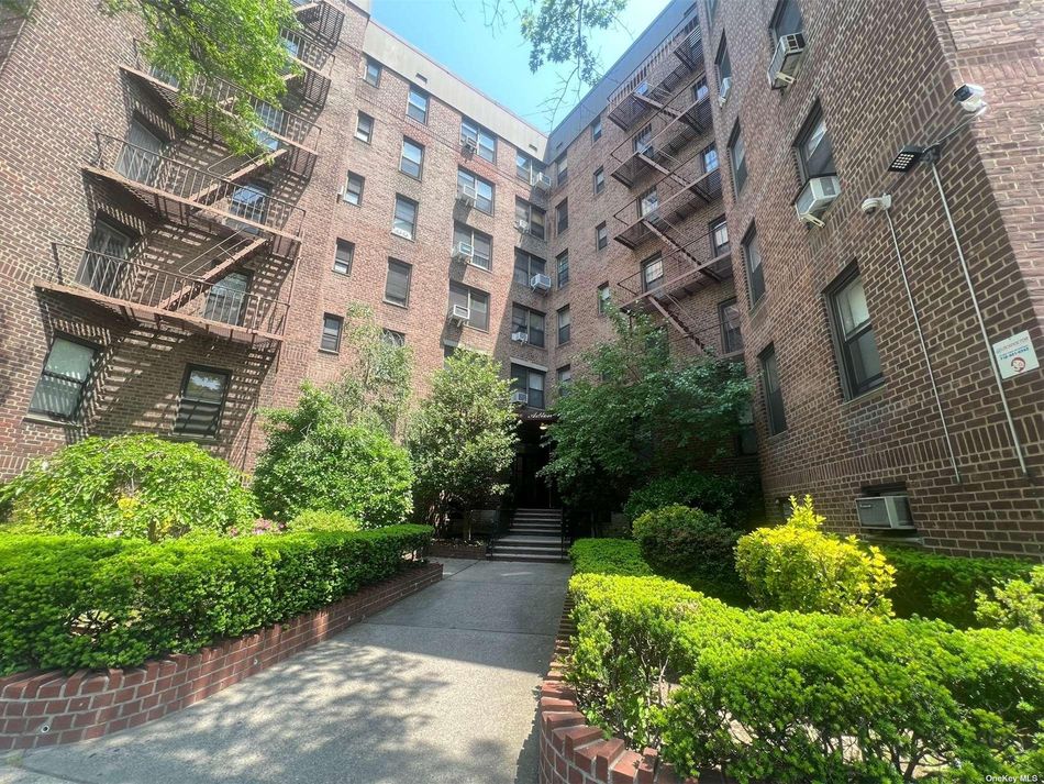 Image 1 of 11 for 83-55 Woodhaven Boulevard #3E in Queens, Woodhaven, NY, 11421