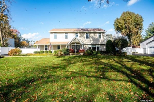 Image 1 of 36 for 10 Wood Sorrell Lane in Long Island, East Northport, NY, 11731