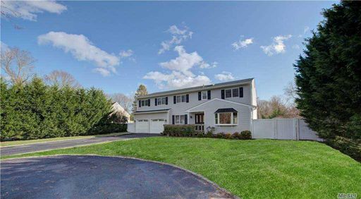 Image 1 of 26 for 323 Pond Road in Long Island, Bohemia, NY, 11716