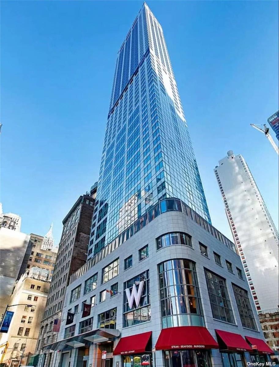 123 Washington Street #35F in Manhattan, Out Of Area Town, NY 10006