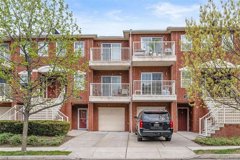 3-15 Endeavor Place #A