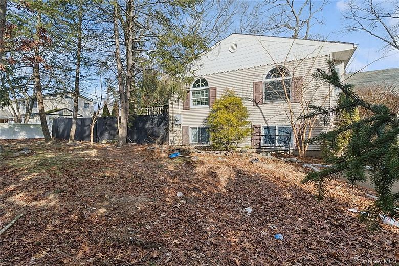3 Allegheny Drive W