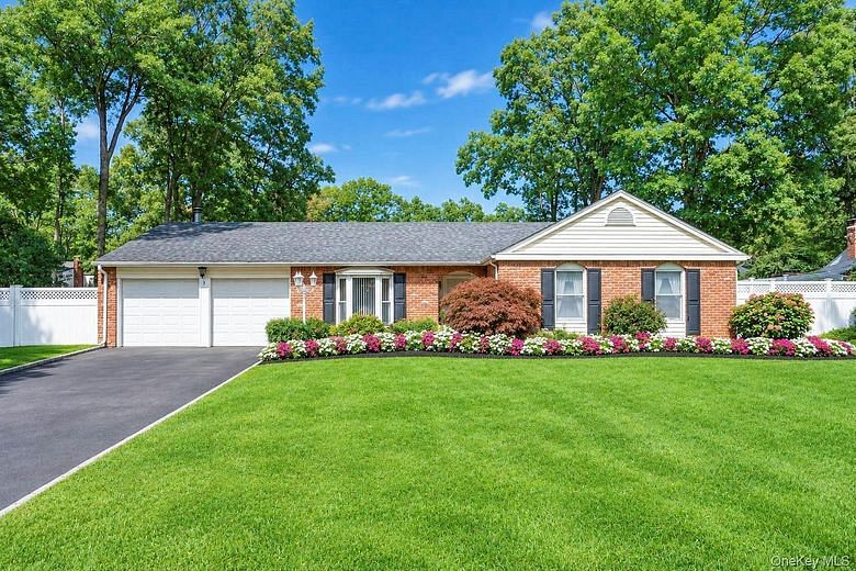 3 Barnsley Crescent