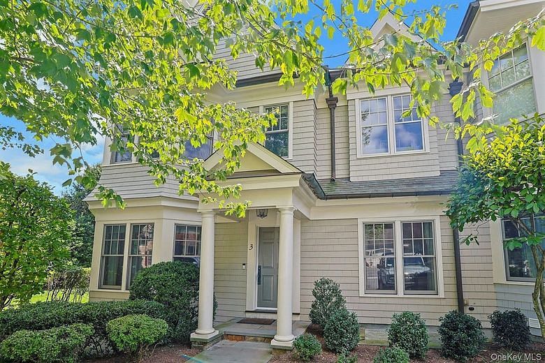 3 Cider Mill Circle