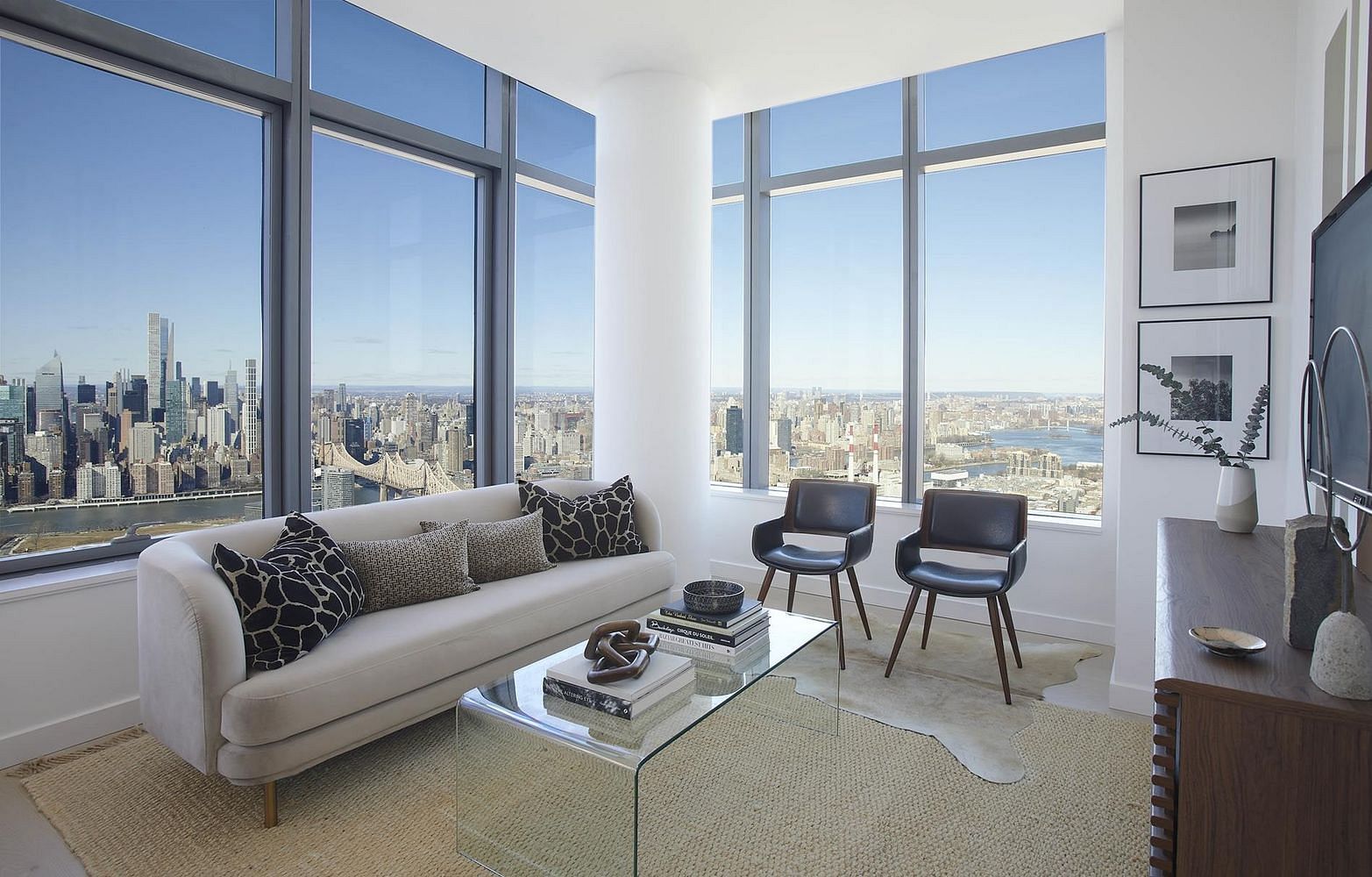 Image 1 of 5 for 3 Court Square #PH303 in Queens, NY, 11101