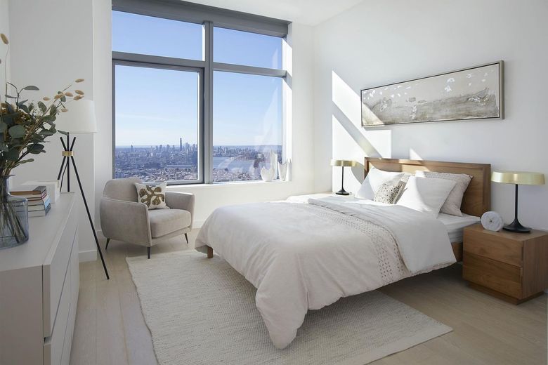 3 Court Square #PH307