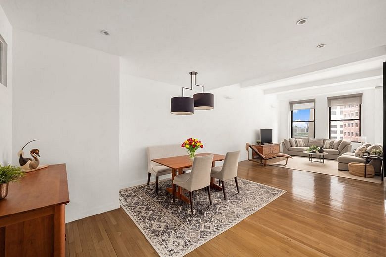 3 Hanover Square #11G