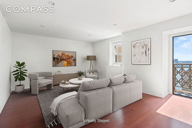 3 Hanover Square #19J