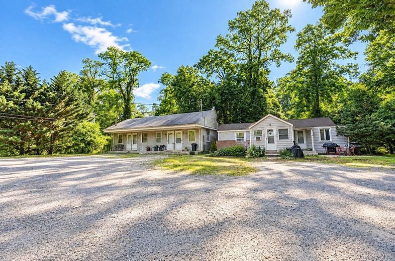 3 Lillian Drive