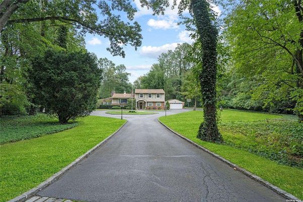 Image 1 of 29 for 3 Marseille Drive in Long Island, Locust Valley, NY, 11560