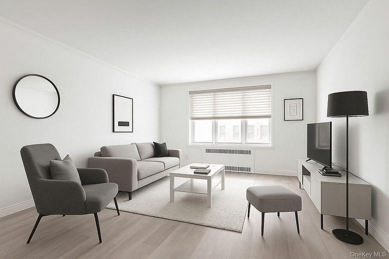 3 Midland Gardens #3H