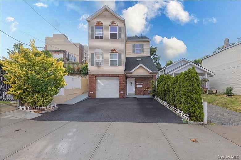 3 Orchard Street
