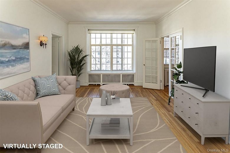 3 Tanglewylde Avenue #5C