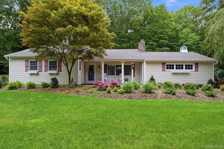 3 Valleyview Drive