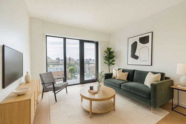 30-05 Vernon Boulevard #7E
