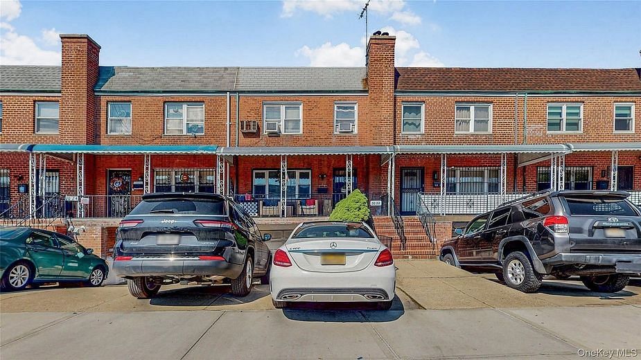 30-22 78 Street