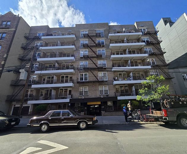 30-44 29th Street #4V