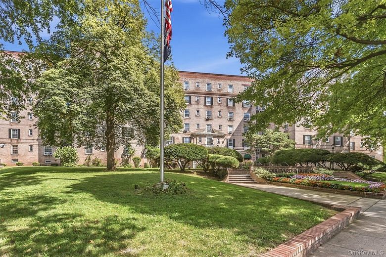 30-51 Hobart Street #4