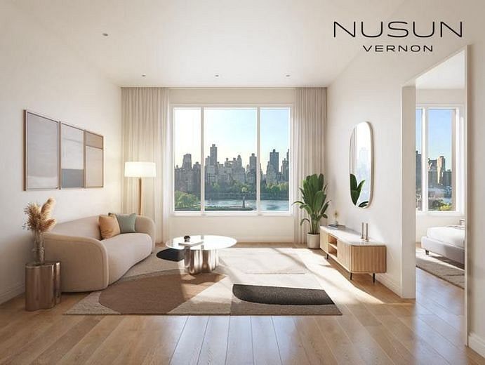 30-55 Vernon Boulevard #2P