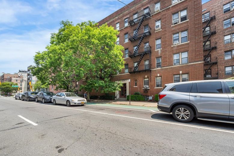 30-83 Crescent Street #3A