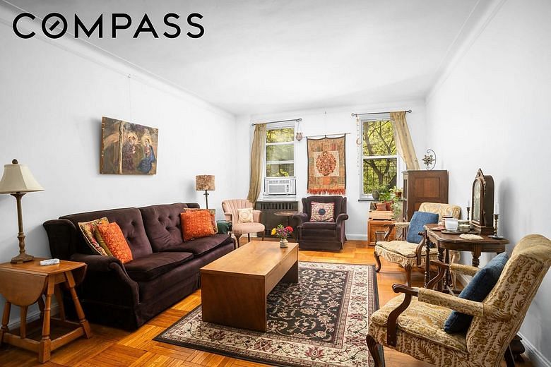 30 Bogardus Place #2C