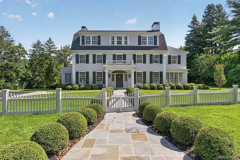 30 Brookside Drive