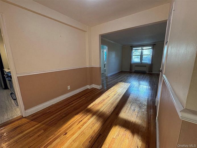 30 Cathedral Avenue #4A