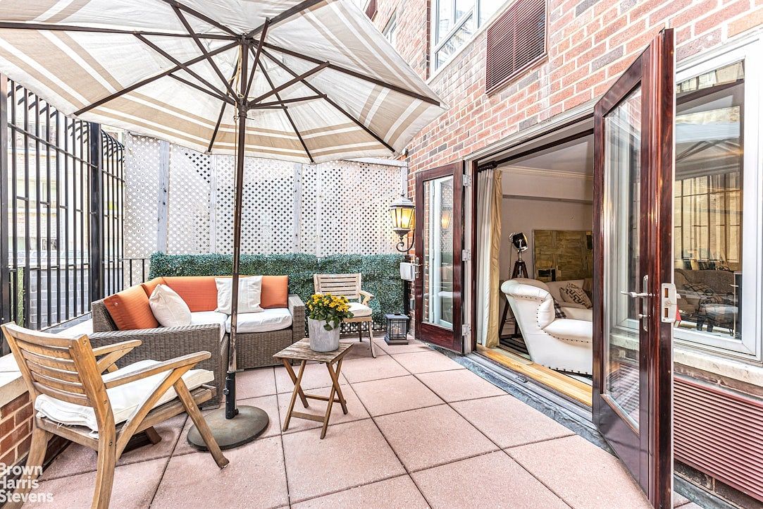 Image 1 of 18 for 30 East 62nd Street #2H in Manhattan, New York, NY, 10065