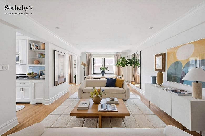 30 East 9th Street #6NN