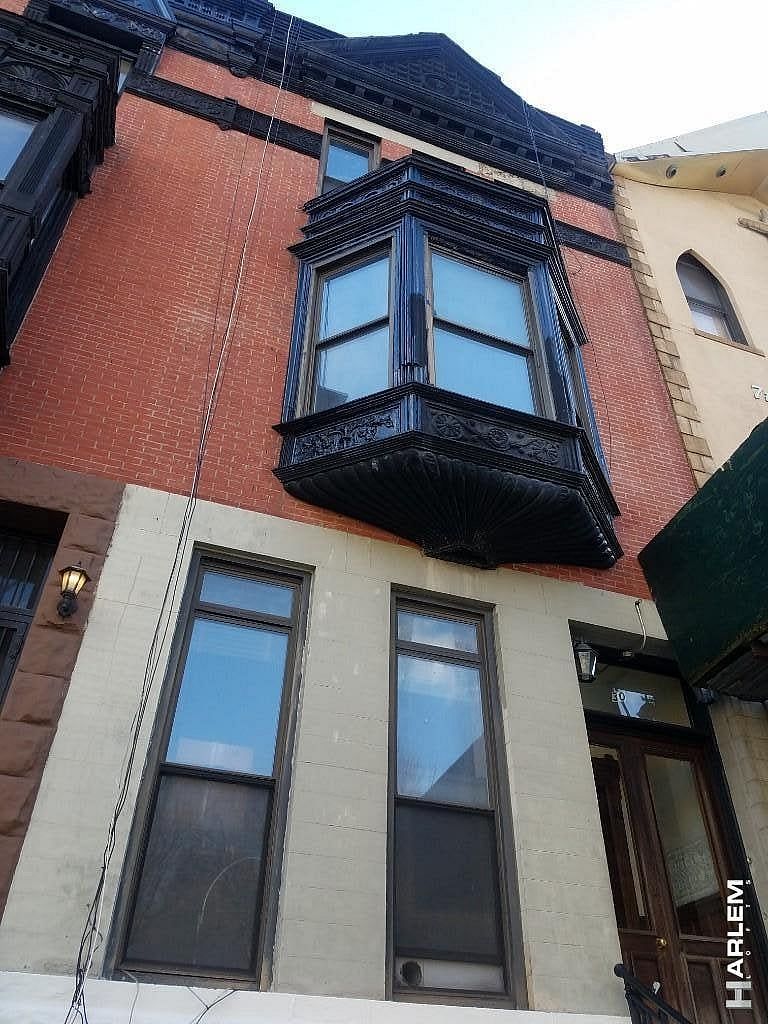 30 Edgecombe Avenue