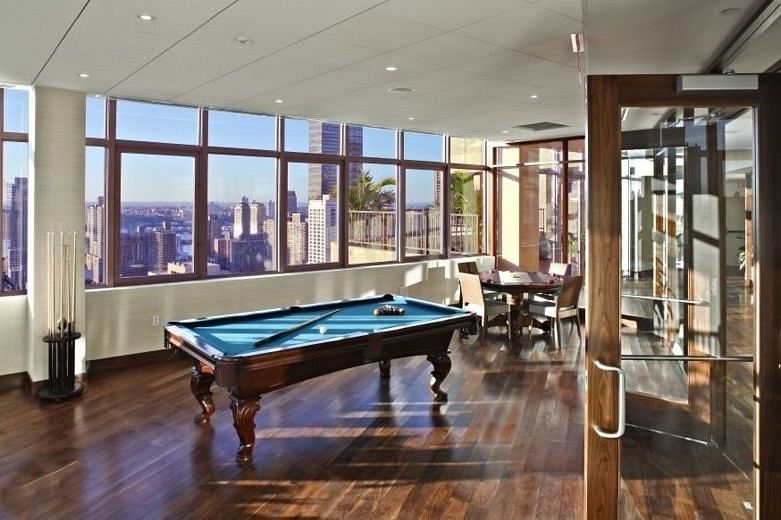 30 Lincoln Plaza #14E