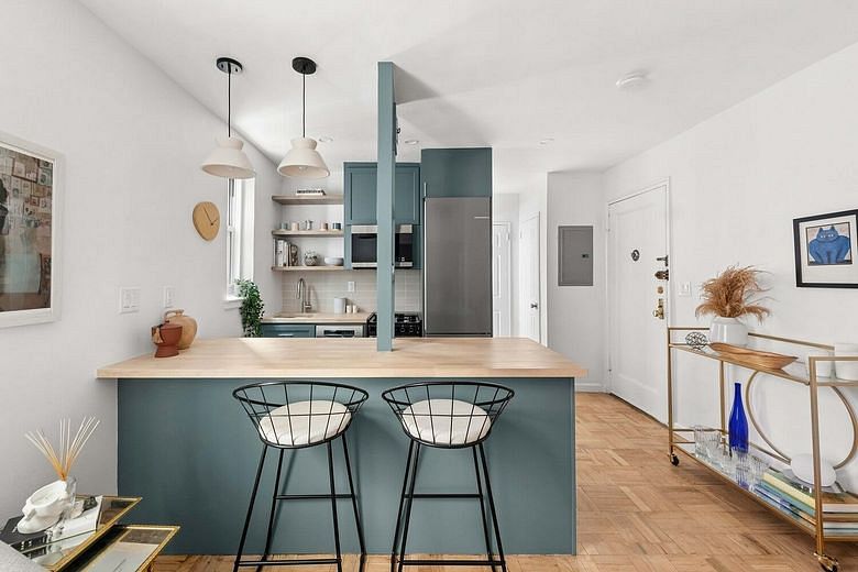 30 Monroe Place #1D