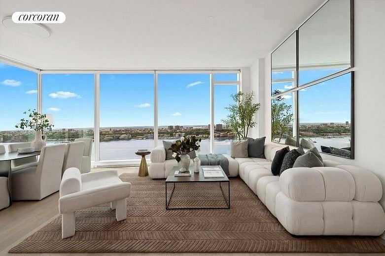 30 Riverside Boulevard #32A