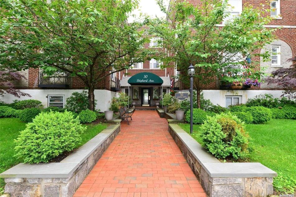 Image 1 of 2 for 30 Shipherd Avenue #2-B in Long Island, Lynbrook, NY, 11563