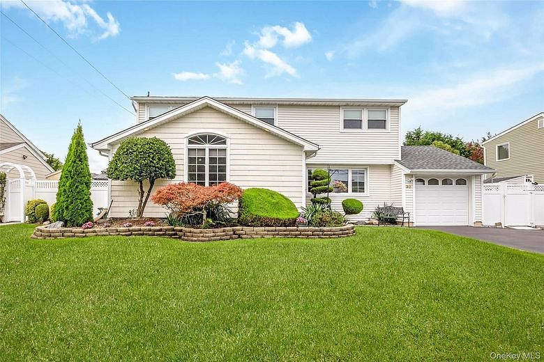 30 Swan Drive