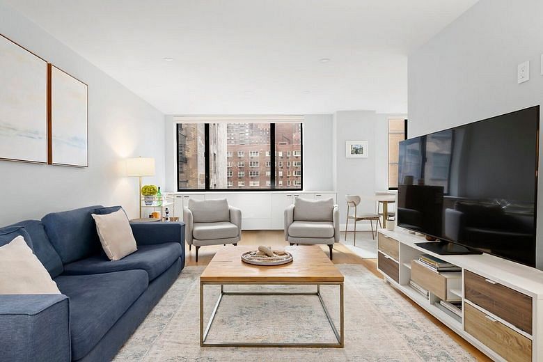 30 West 61st Street #10C