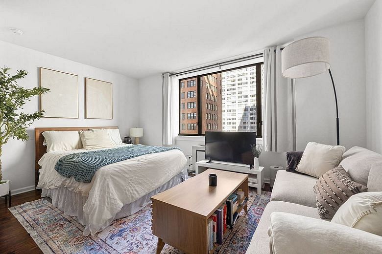 30 West 61st Street #10F