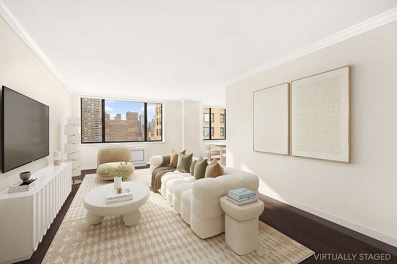 30 West 61st Street #21C