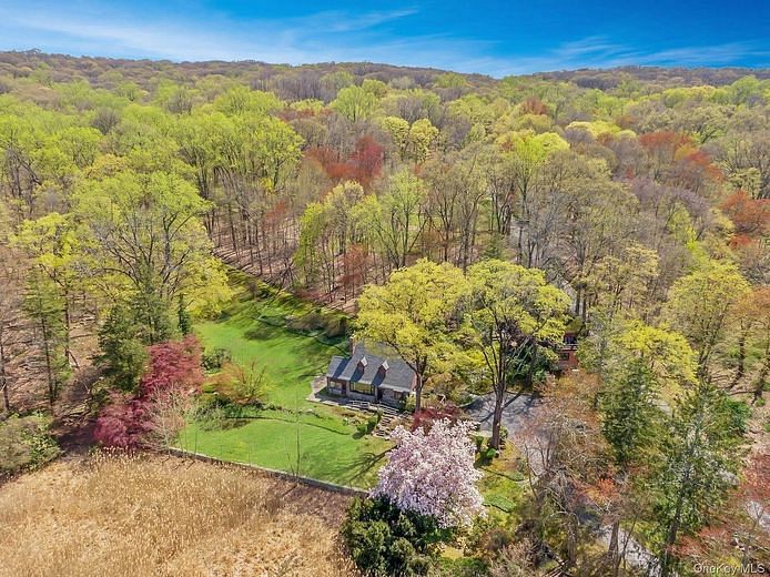 300 + 0 Sheldon Avenue