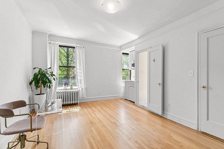 300 8th Avenue #3C