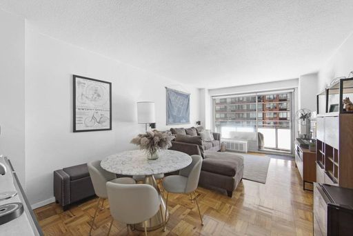 Image 1 of 20 for 300 East 40th Street #19N in Manhattan, New York, NY, 10016