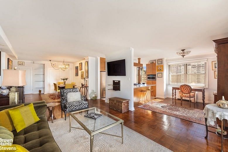 300 East 40th Street #27J