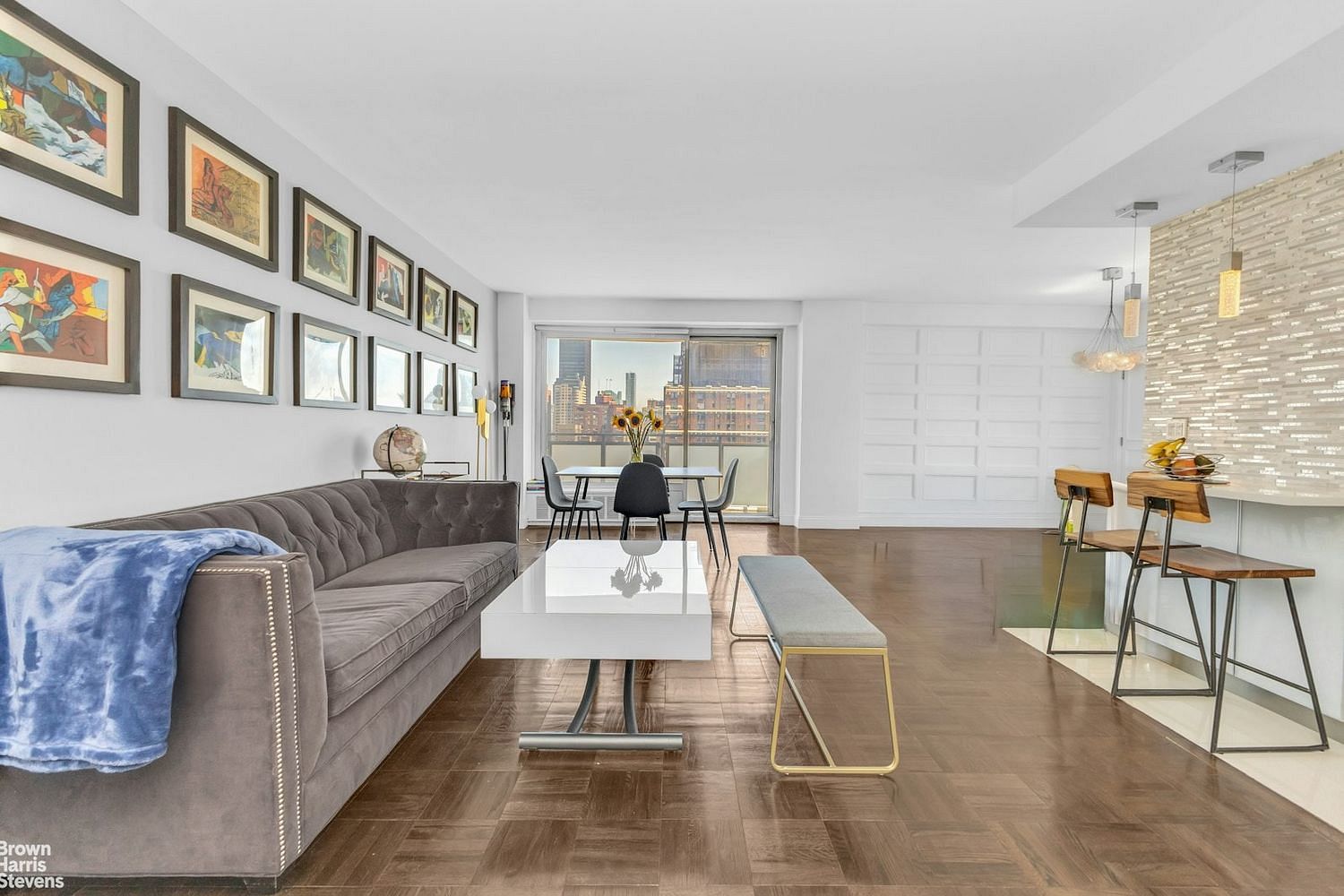 Image 1 of 16 for 300 East 40th Street #31C in Manhattan, New York, NY, 10016