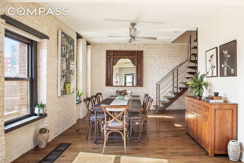 300 East 4th Street #5CD