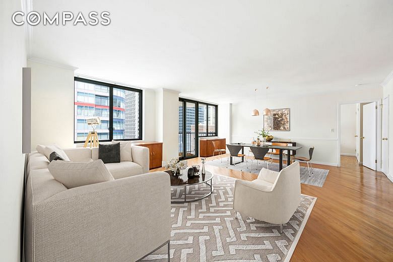 300 East 54th Street #34GF