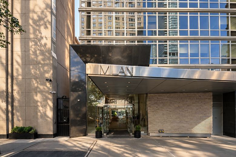300 East 55th Street #7C