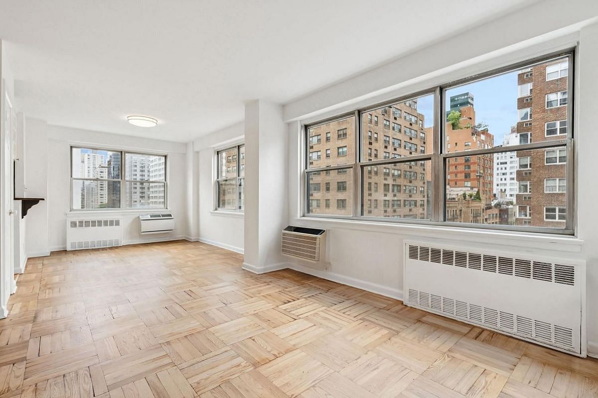 Image 1 of 21 for 300 East 71st Street #9G in Manhattan, New York, NY, 10021