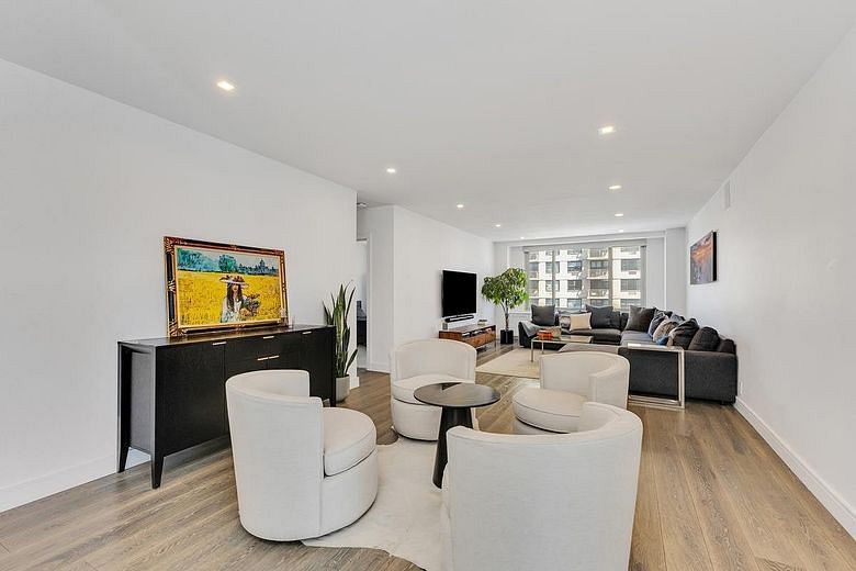 300 East 74th Street #15G