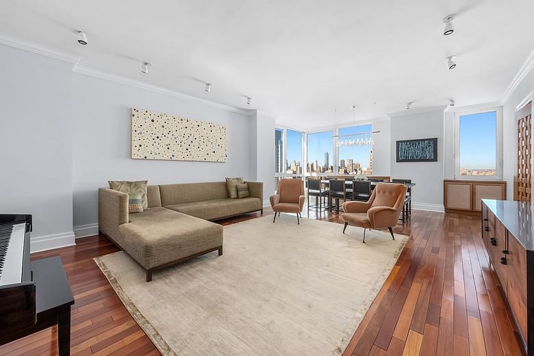 300 East 77th Street #28A