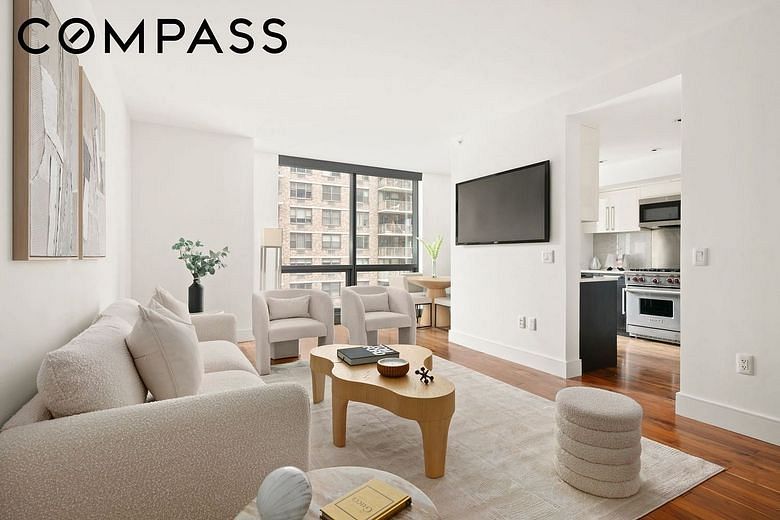 300 East 79th Street #4C